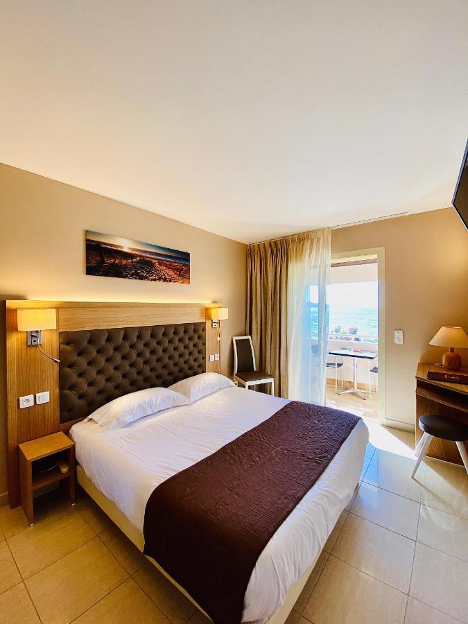 Hotel Tettola سانت فلوران المظهر الخارجي الصورة