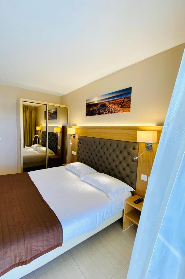 Hotel Tettola سانت فلوران المظهر الخارجي الصورة